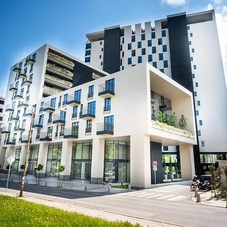 Luxury In Building K55 With Free Garage