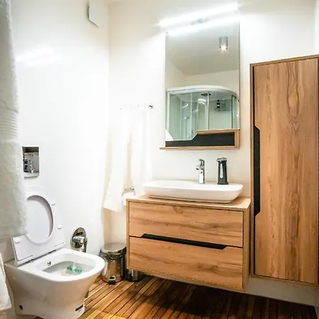 Luxury In Building K55 With Free Garage Apartment Varna