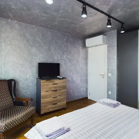 Apartment Luxury In Building K55 With Free Garage Varna